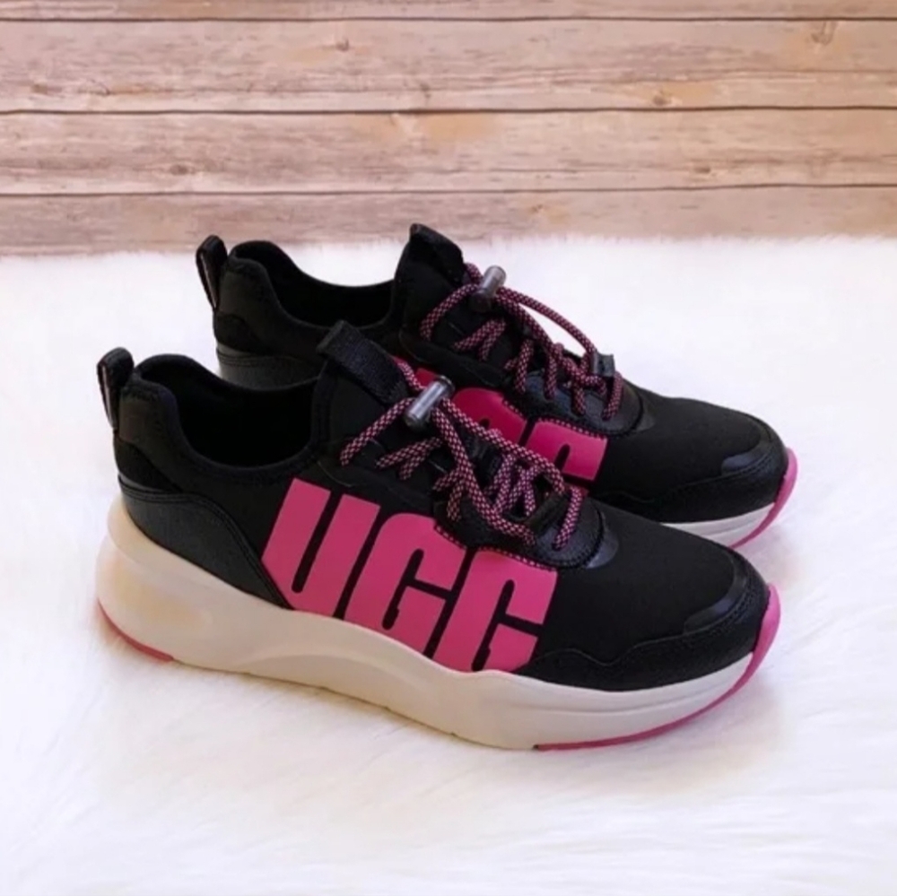 UGG La Daze Sneakers